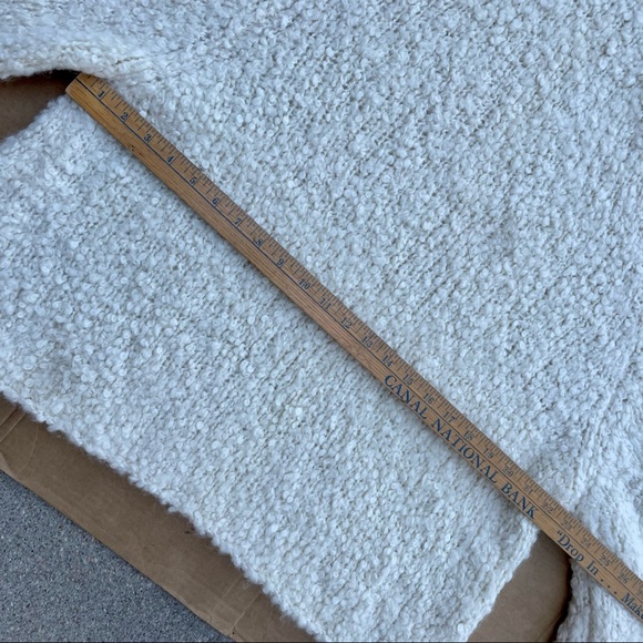 Theory Cream Alpaca Blend Oversized Turtleneck Sweater Top Size Small - Picture 7 of 12